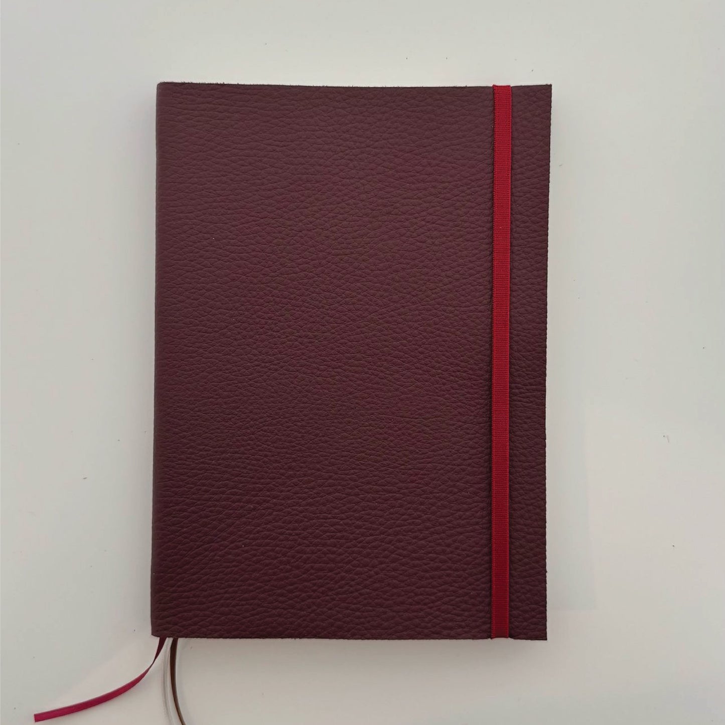 Agenda de Cuero Graneado Tonos Rojos -15x21