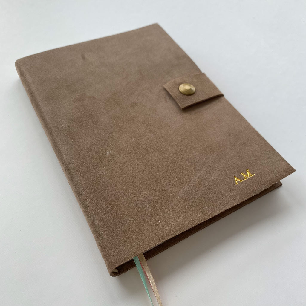 Agenda de Cuero Gamuzado Tonos Marrones- 15x21
