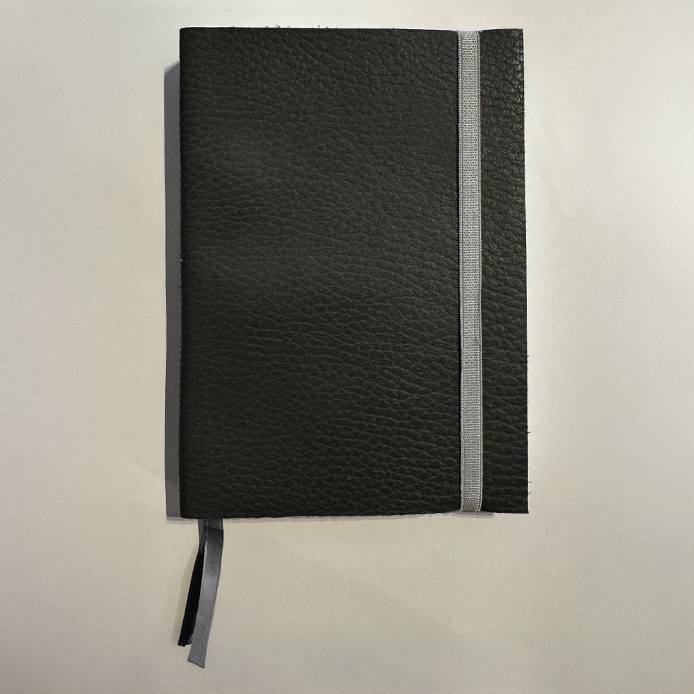Cuaderno de Cuero Tonos Negros