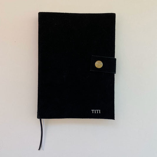 Agenda de Cuero Gamuzado Negro - 15x21