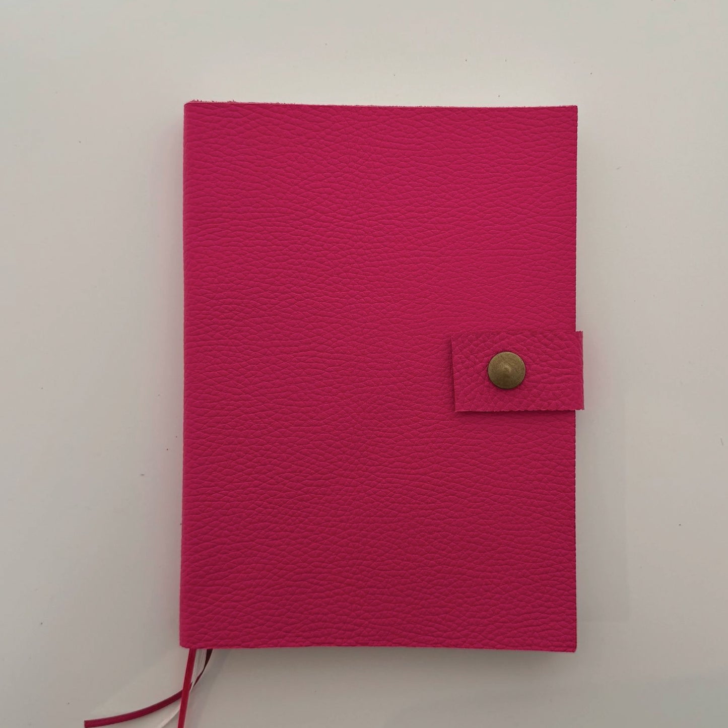 Agenda de Cuero Graneado Tonos Rojos -15x21