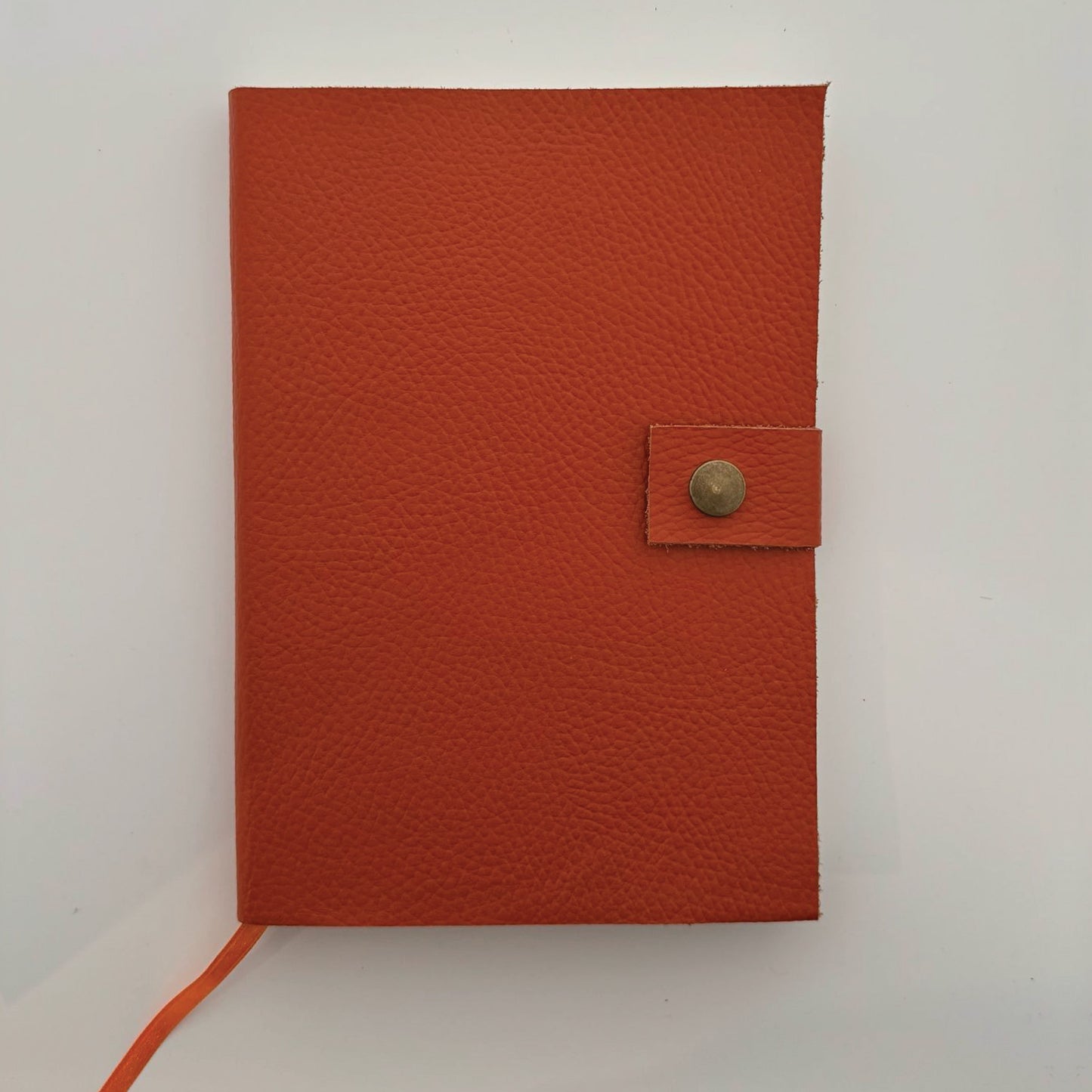 Agenda de Cuero Graneado Tonos Rojos -15x21