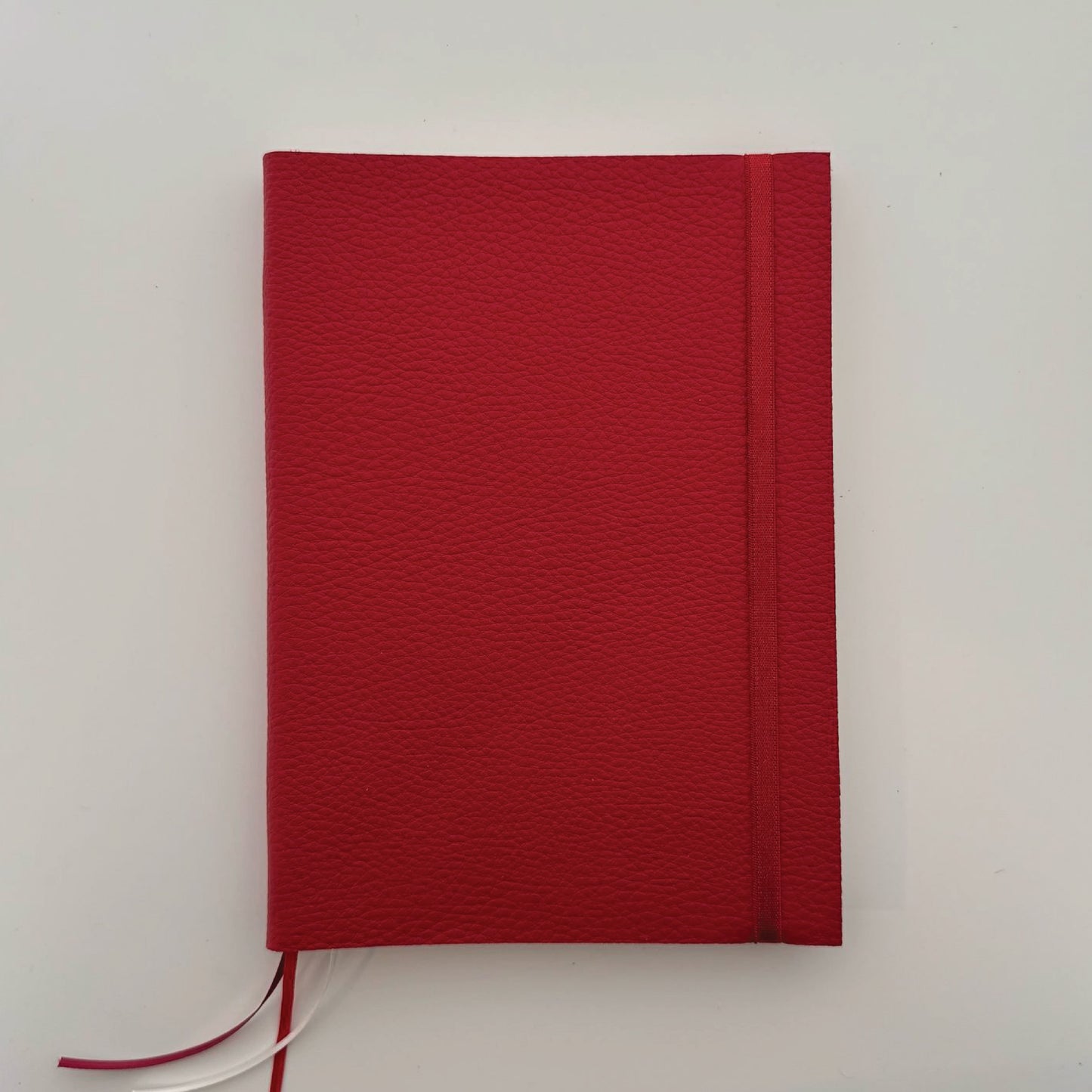 Agenda de Cuero Graneado Tonos Rojos -15x21